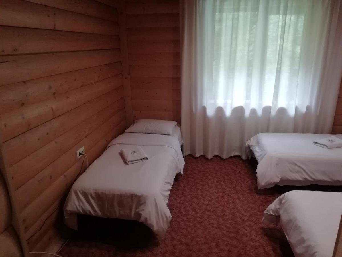 Cheremosh Yablunytsya Bagian luar foto
