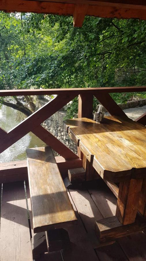 Cheremosh Yablunytsya Bagian luar foto