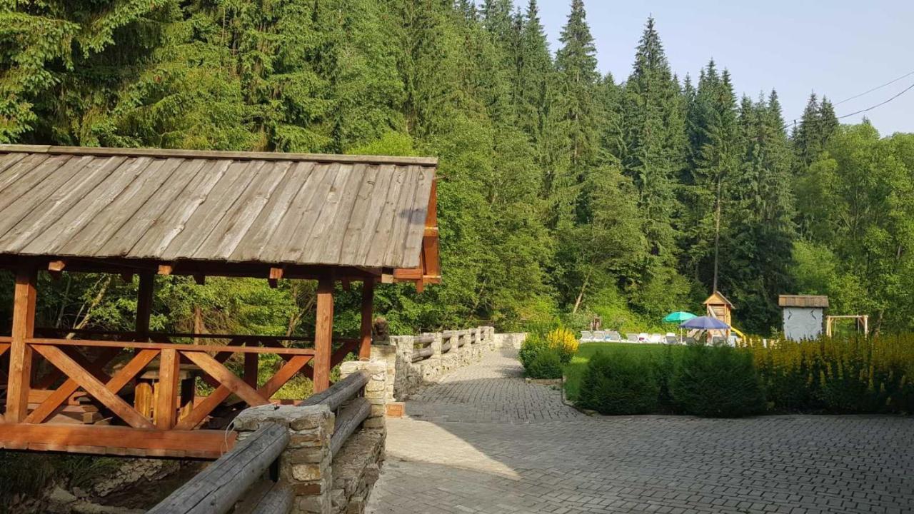 Cheremosh Yablunytsya Bagian luar foto